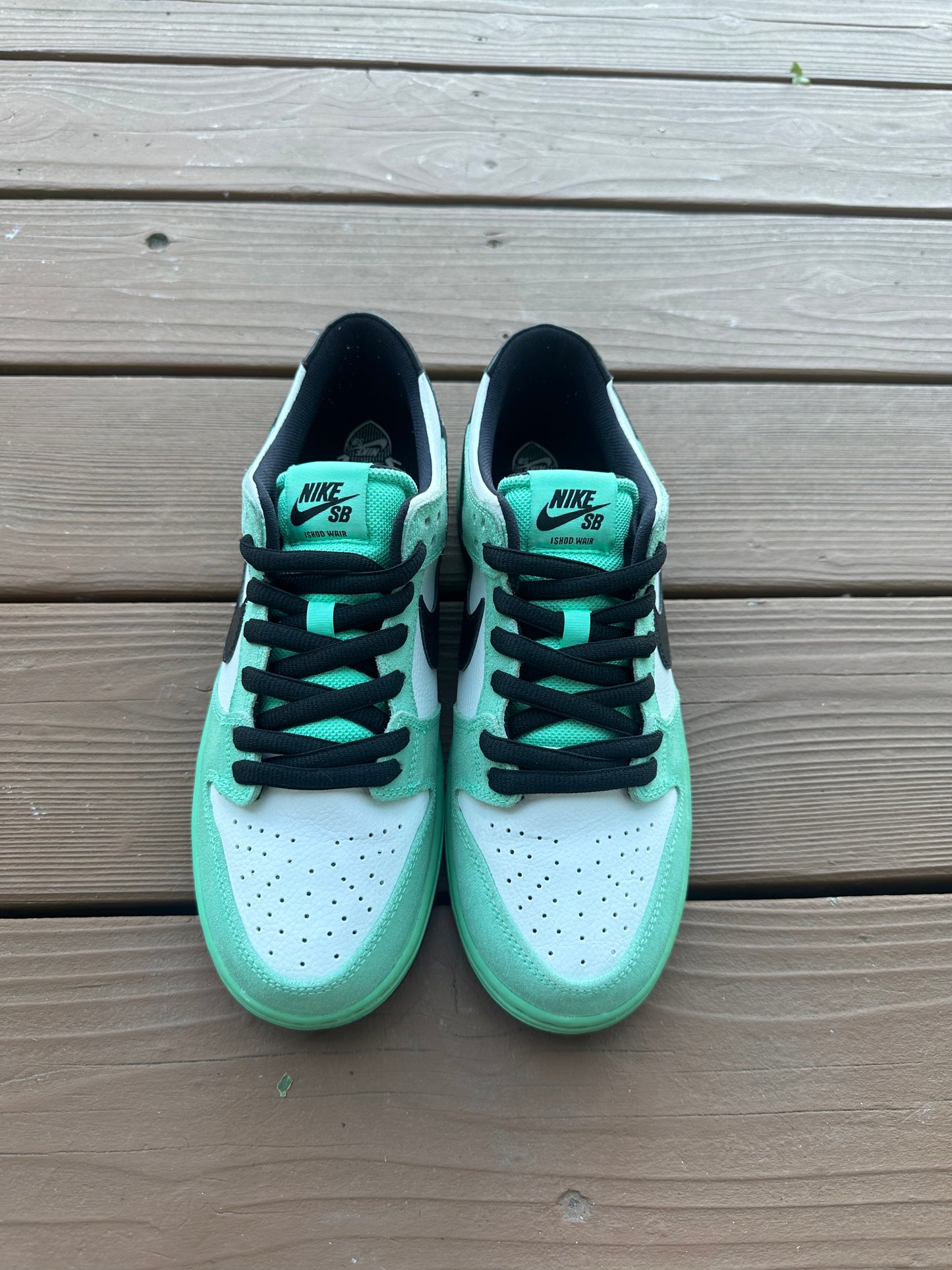 Size 9 - Nike SB Dunk Low Pro IW Sea Crystal