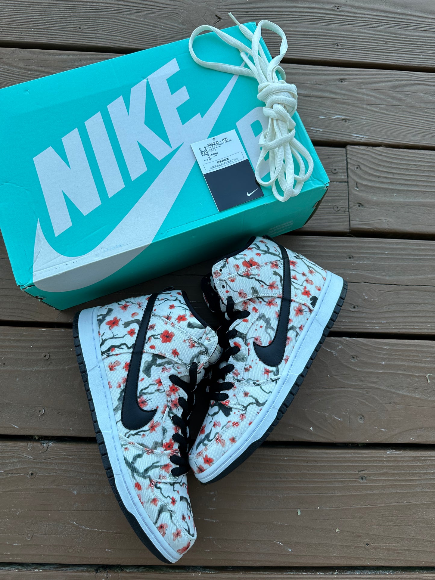 Size 10 - Nike Dunk High Pro SB Cherry Blossom
