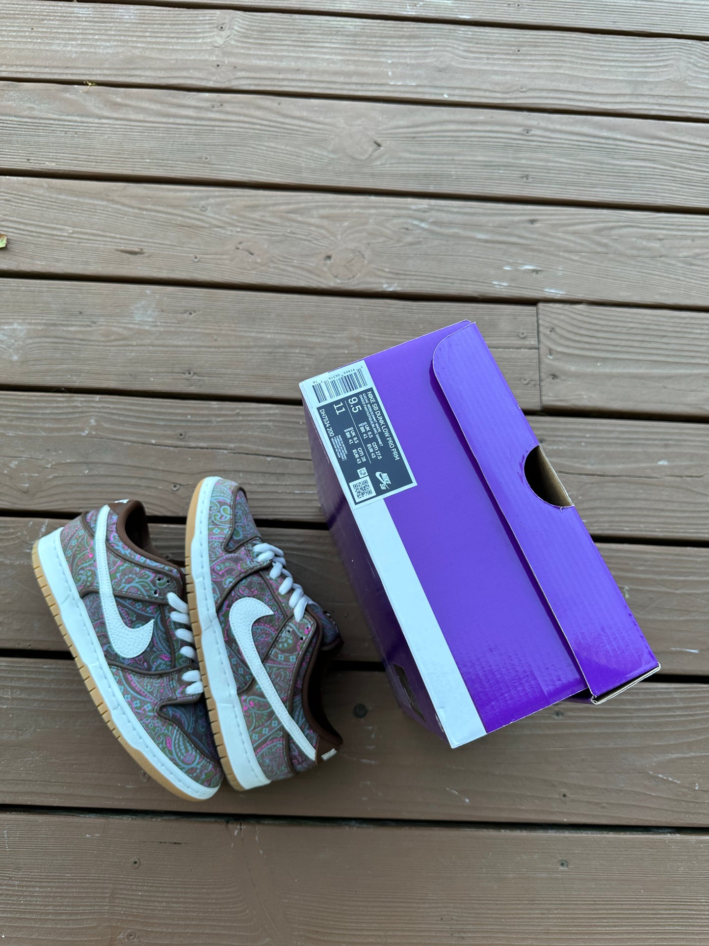 Size 9.5 - Nike Dunk Low Premium SB Paisley