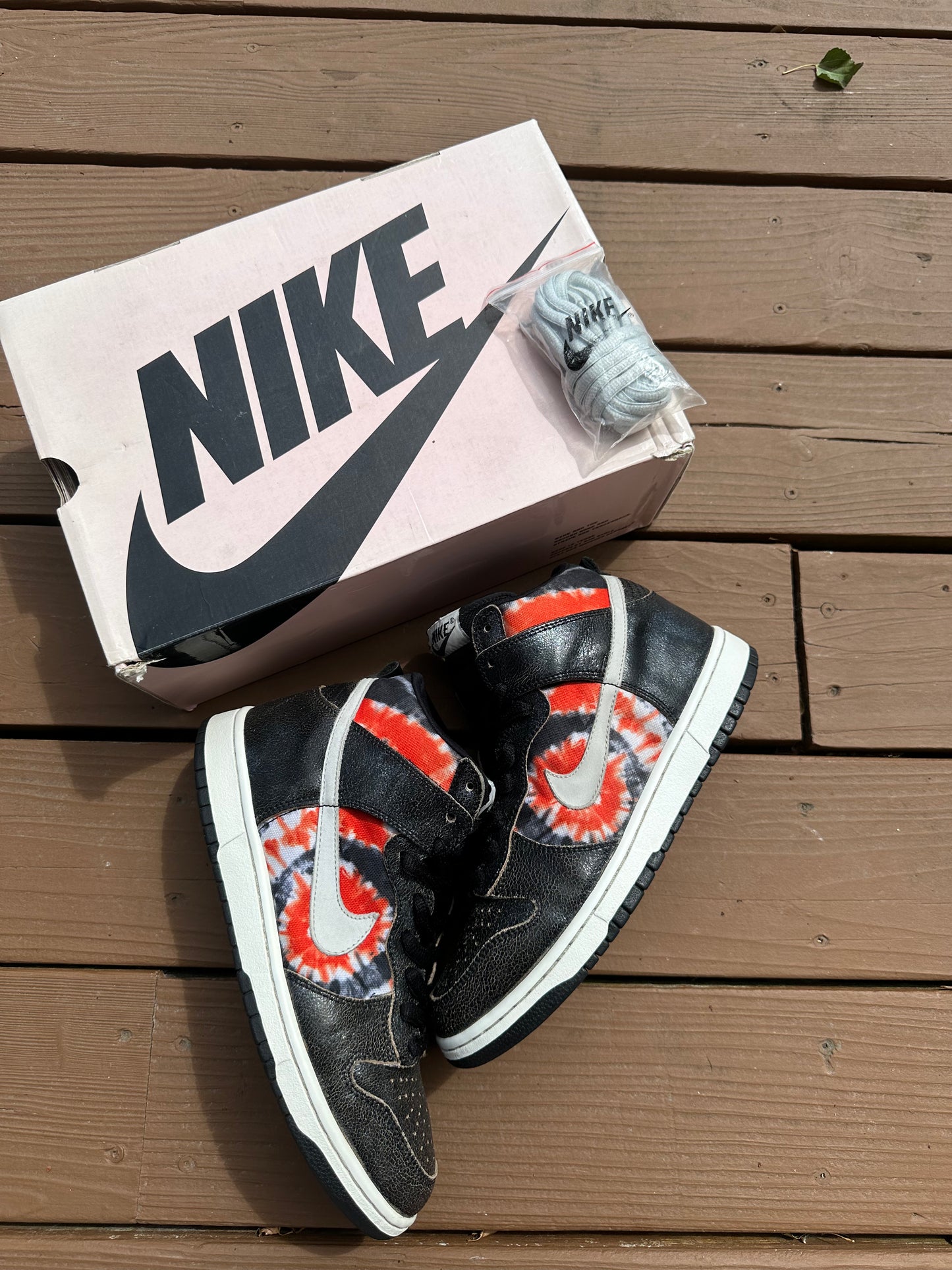 Size 9 - Nike Dunk High Pro SB HUF