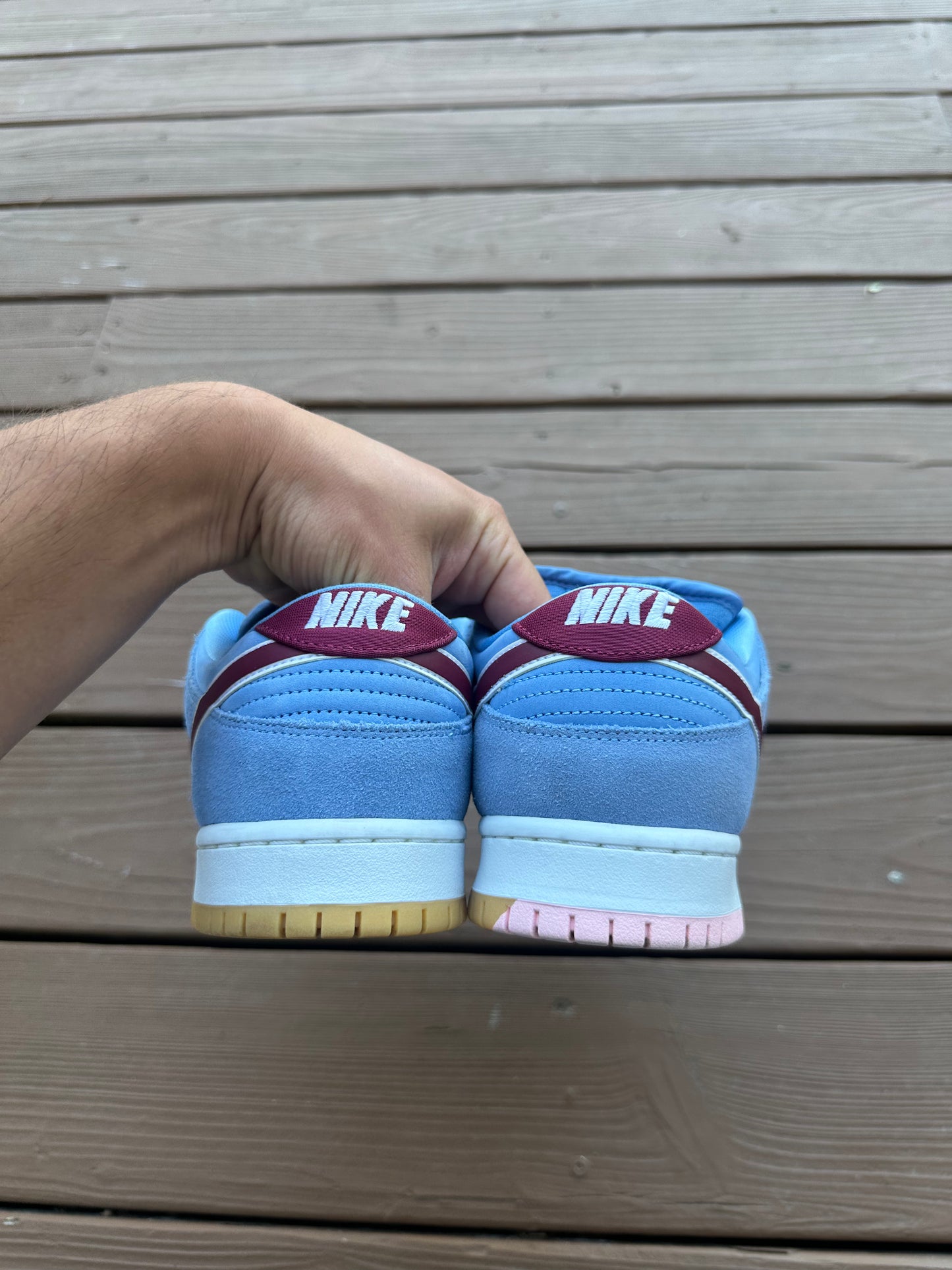 Size 10 - Nike Dunk Low Pro SB Phillies