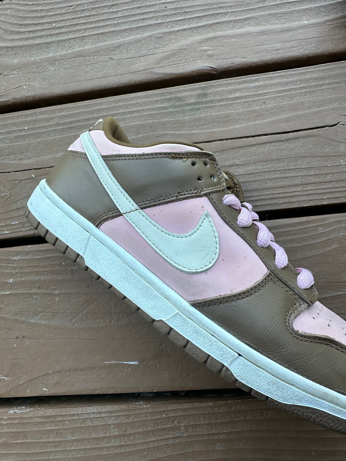 Size 9.5 - Nike SB x Stussy Dunk Low Pro Cherry