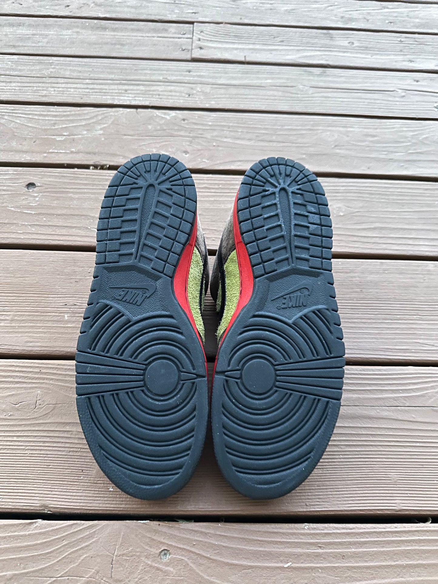 Size 10.5 - Nike Dunk Low Premium SB Asparagus