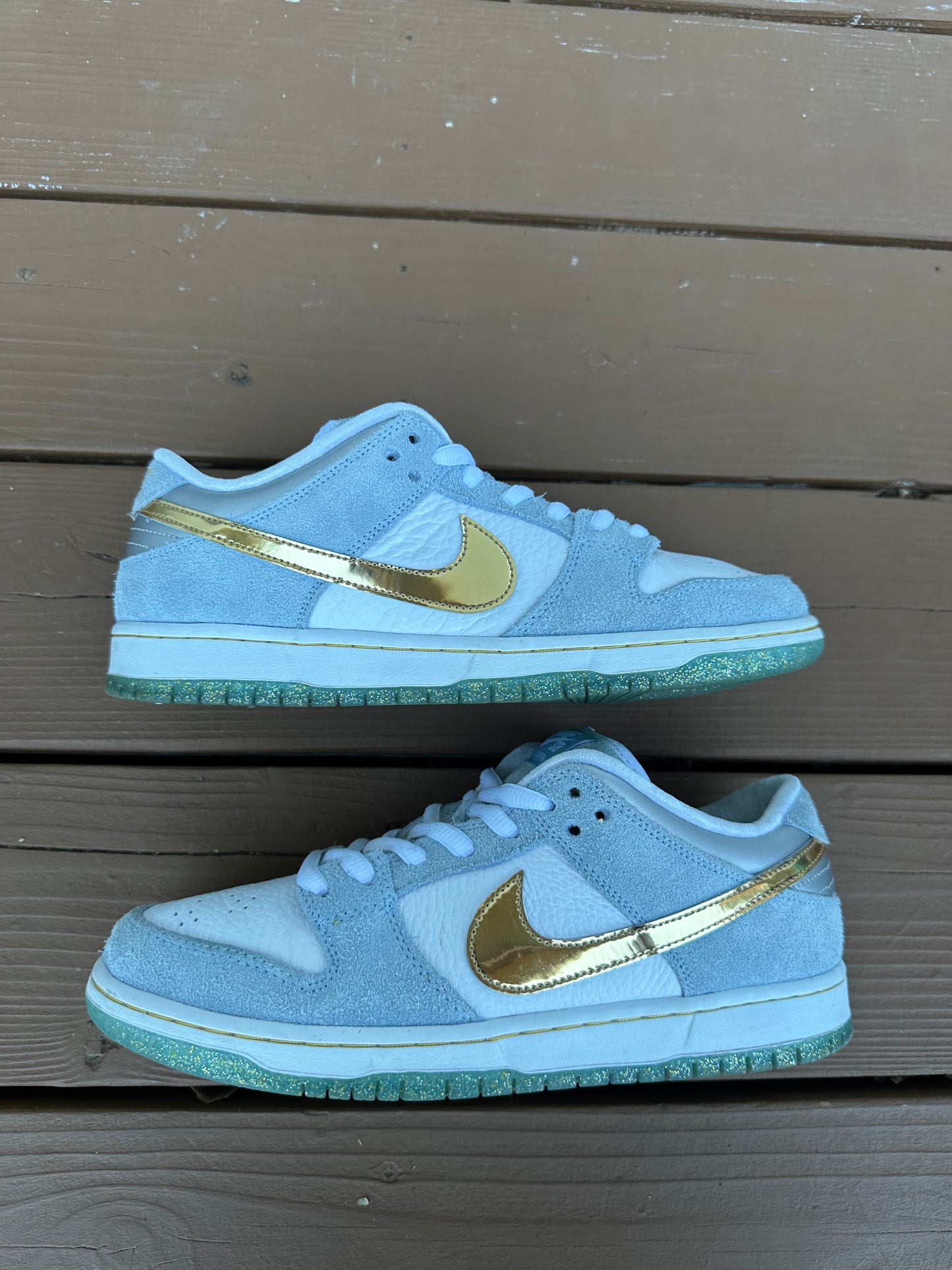 Size 10 - Sean Cliver x Nike SB Dunk Low Pro QS 'Holiday Special'