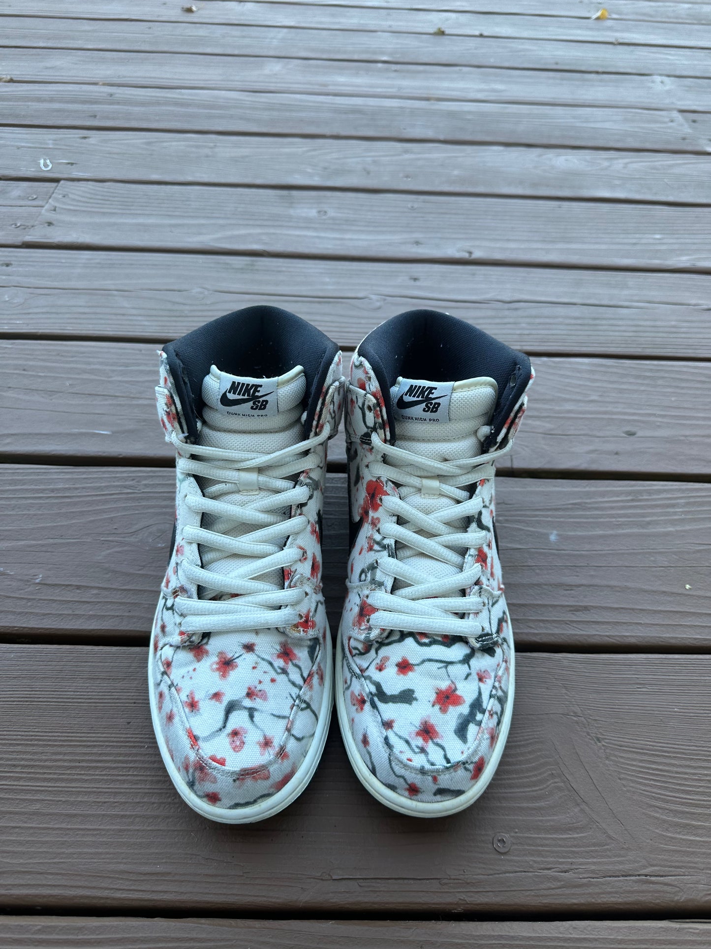 Size 9 - Nike Dunk High Pro SB Cherry Blossom