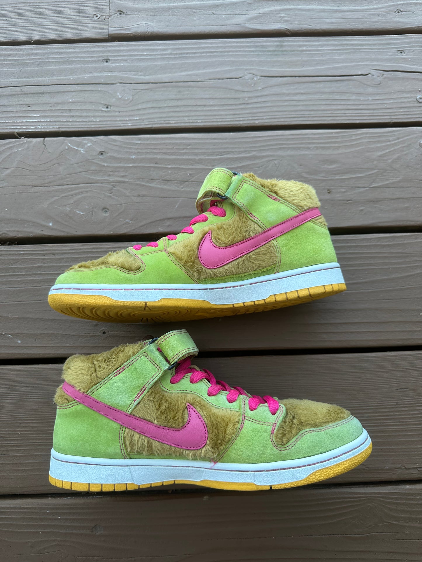 Size 10.5 - Nike Dunk Mid Premium SB "Mama Bear"