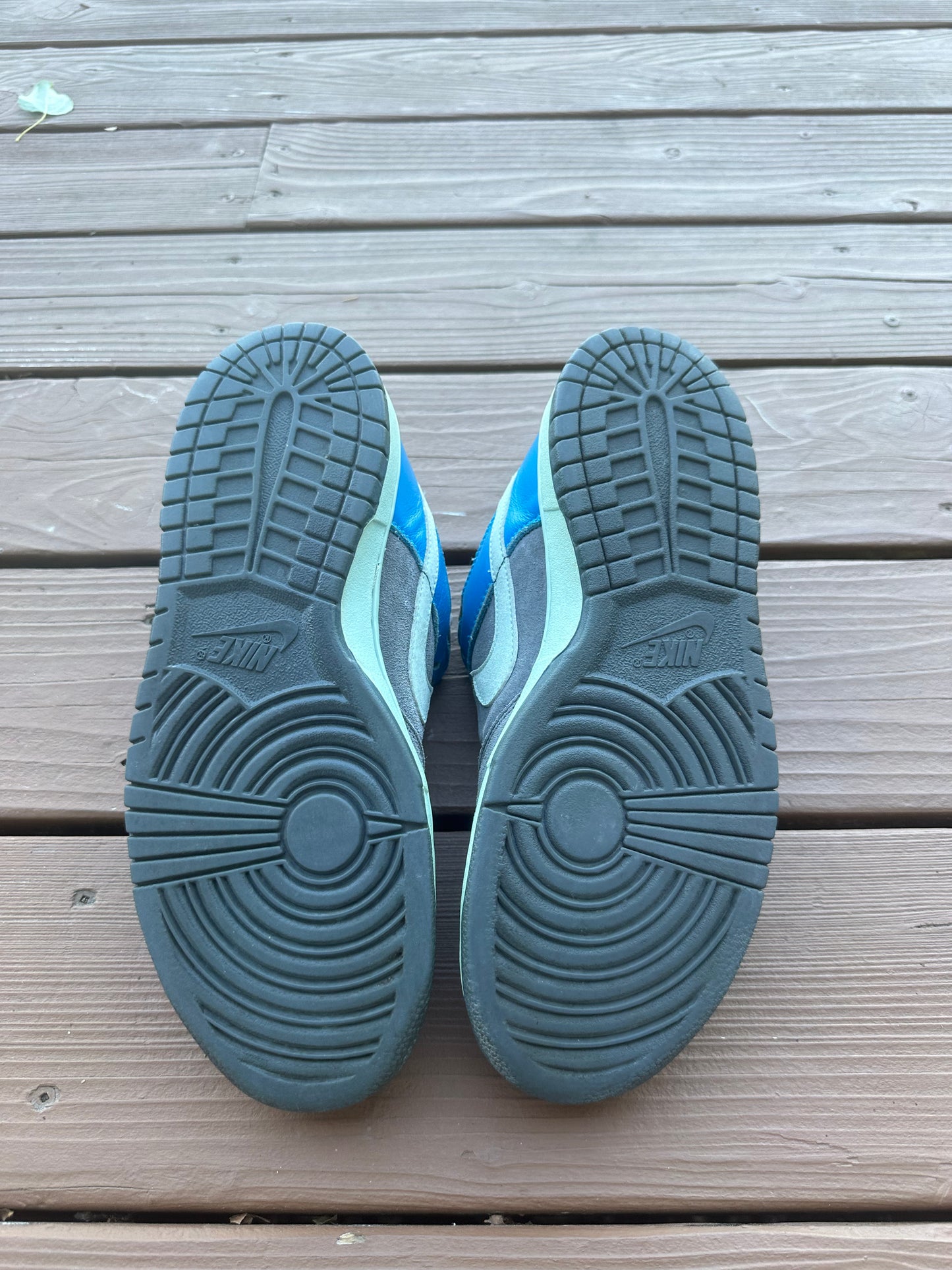 Size 9 - Nike Dunk Low Pro SB Aqua Chalk