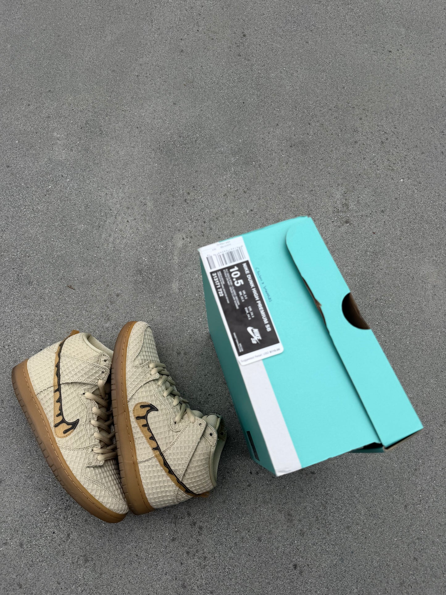 Size 10.5 - Nike SB Dunk High Premium SB Waffle