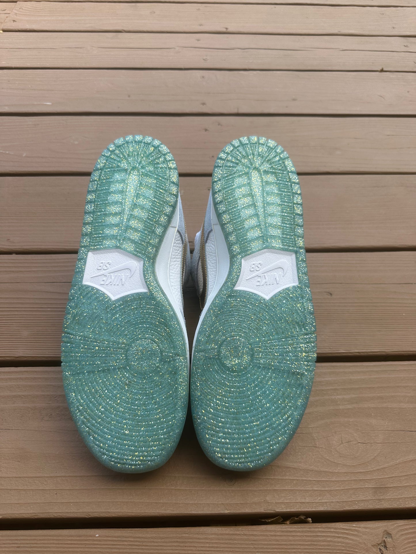 Size 10 - Sean Cliver x Nike SB Dunk Low Pro QS 'Holiday Special Box'