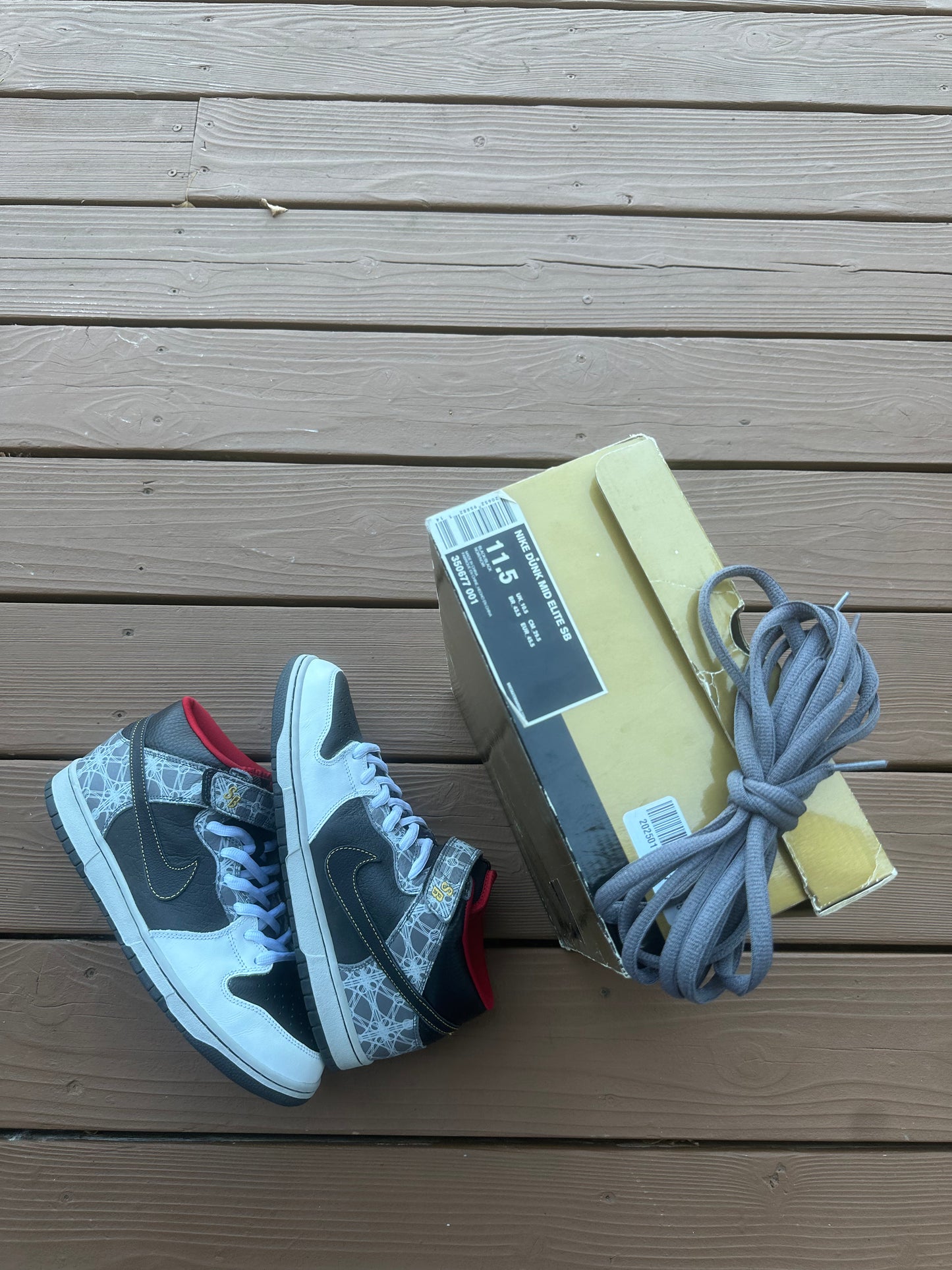 Size 11.5 - Nike Dunk Mid Elite SB Beijing Triumvir Fly