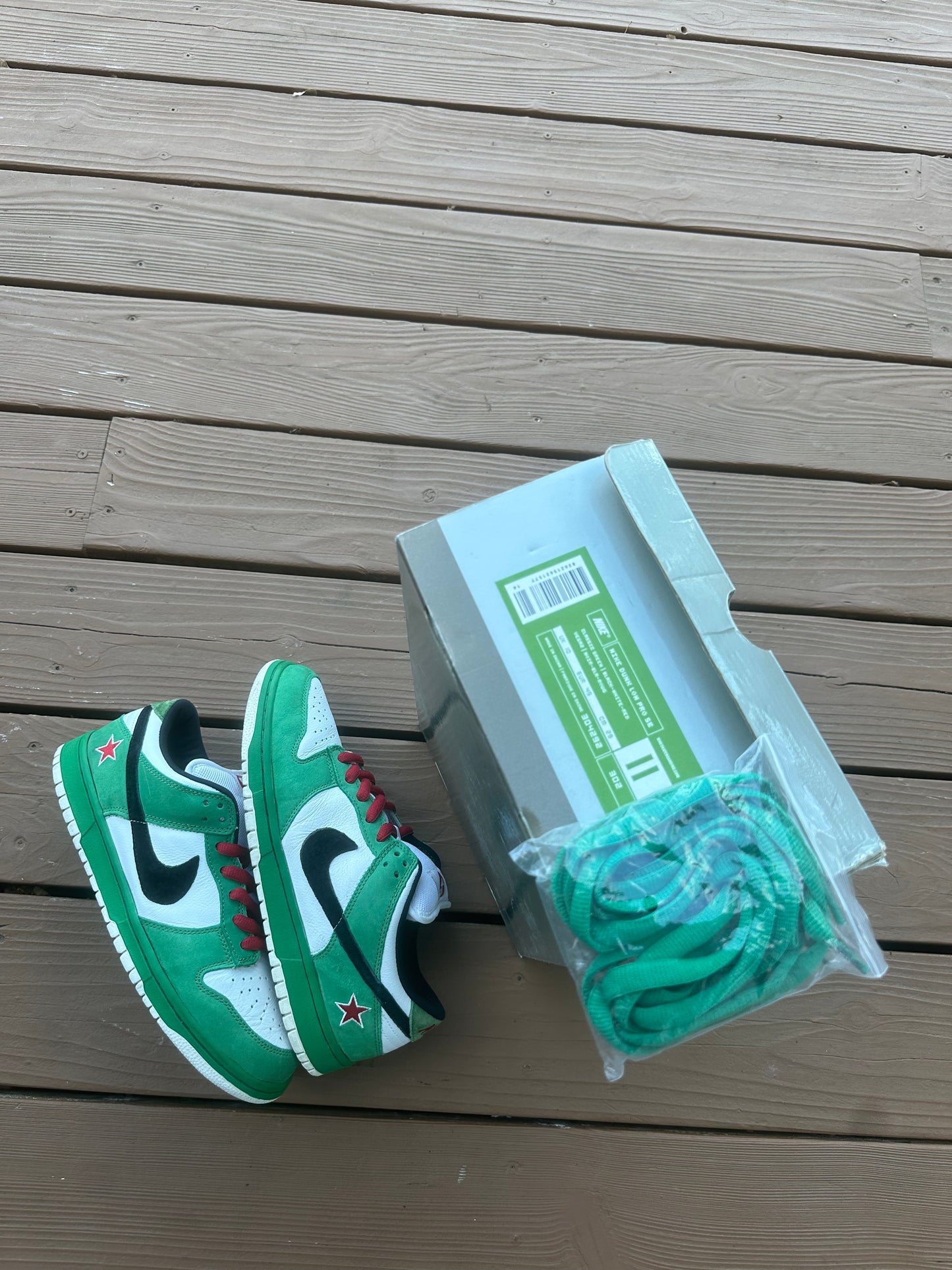 Size 11 - Nike Dunk Low Pro SB Heineken