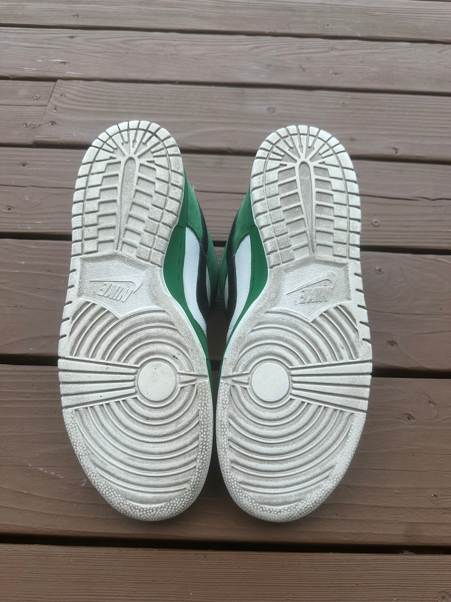 Size 11 - Nike Dunk Low Pro SB Heineken