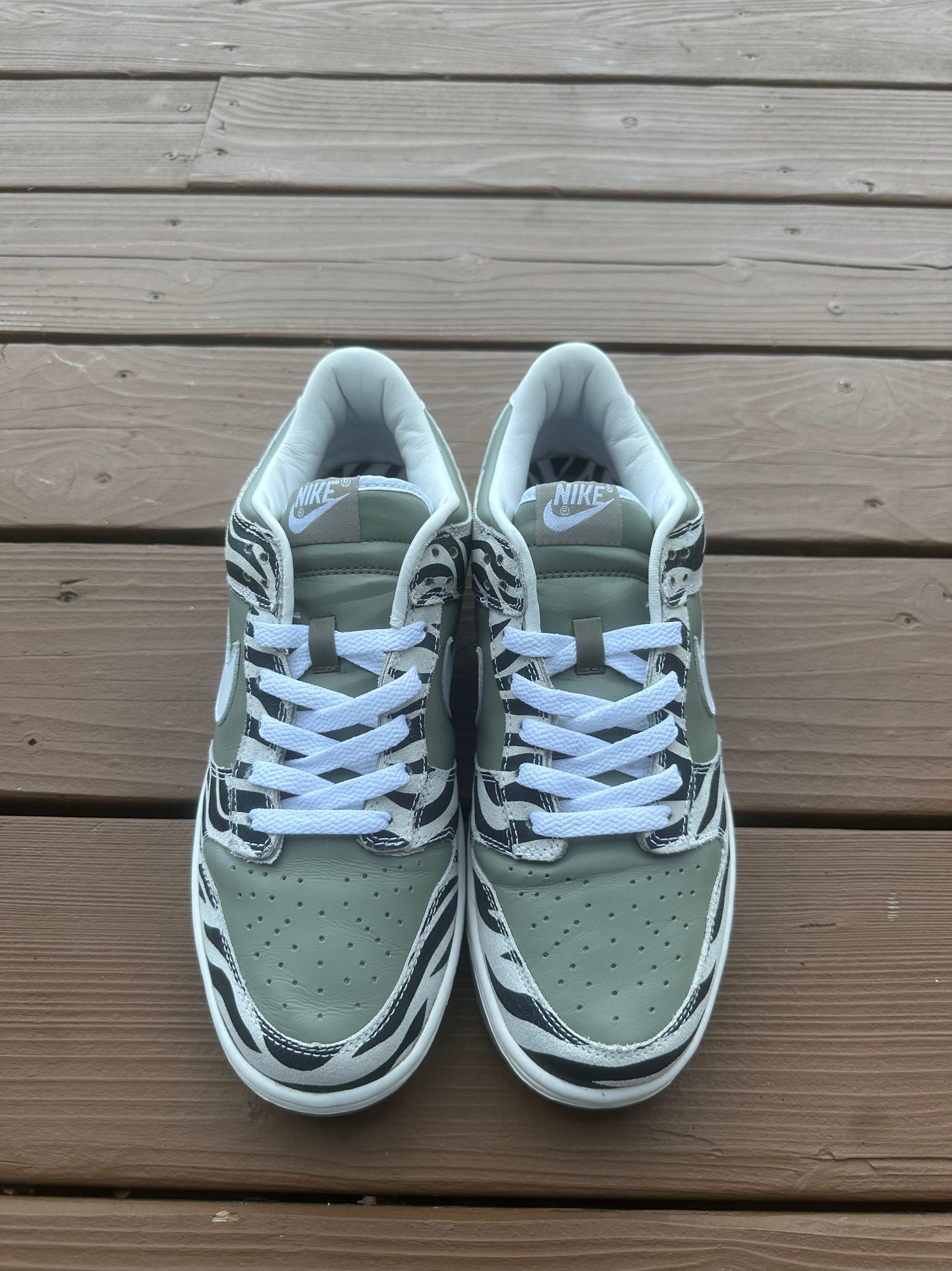 Size 10 - Nike Dunk Low Pro Daktari