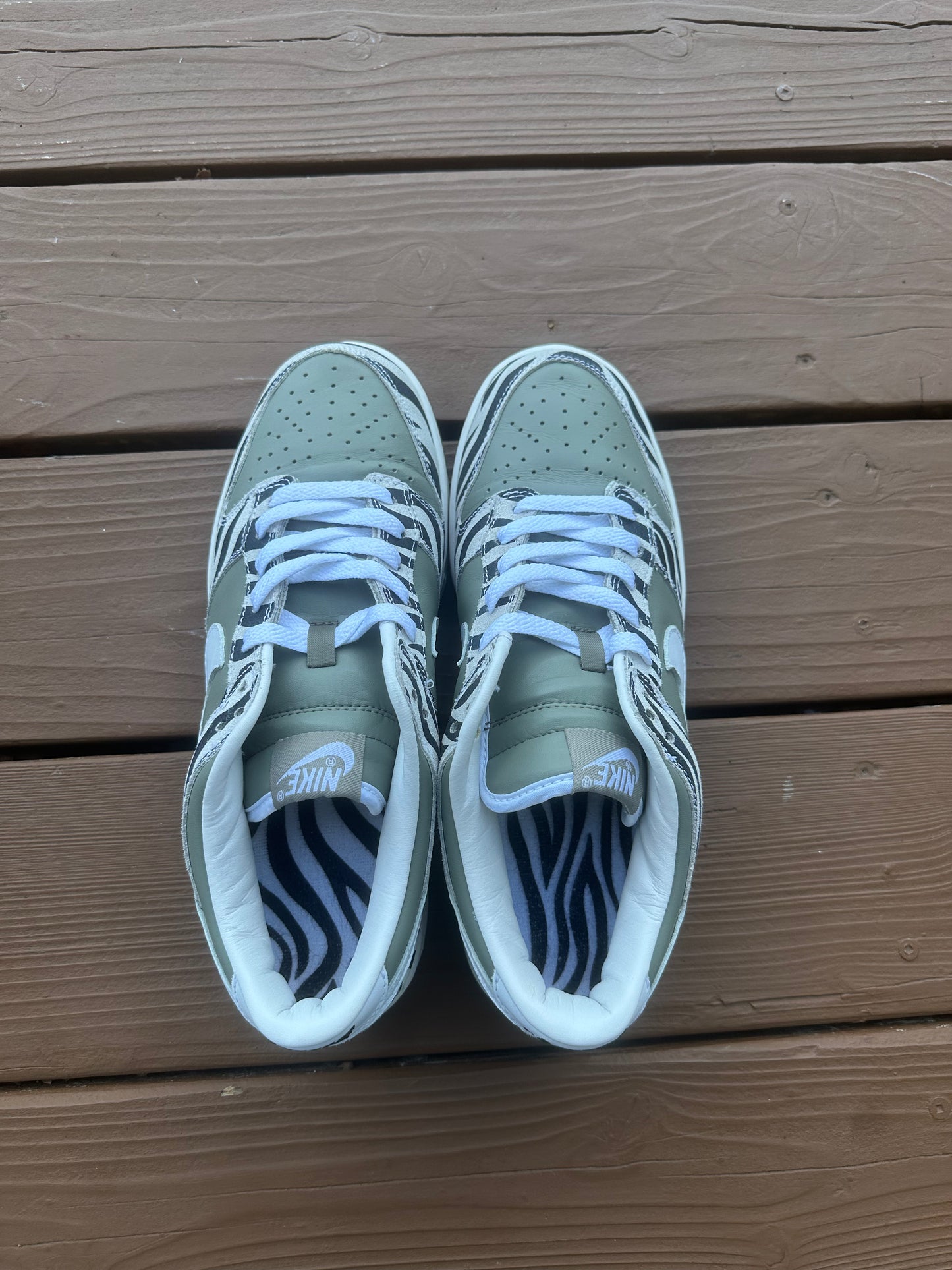 Size 10 - Nike Dunk Low Pro Daktari