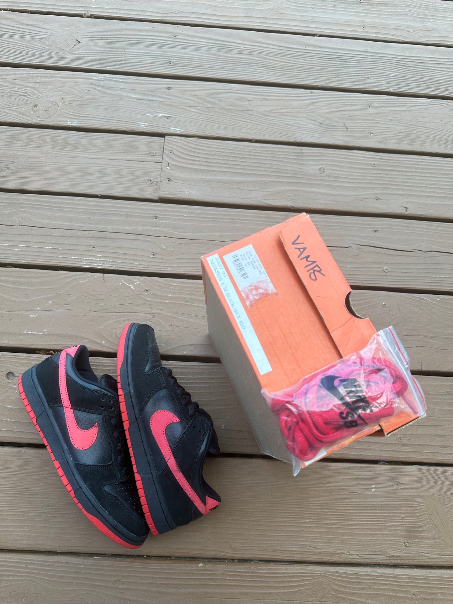 Size 9.5 - Nike Dunk Low Pro SB Vamp