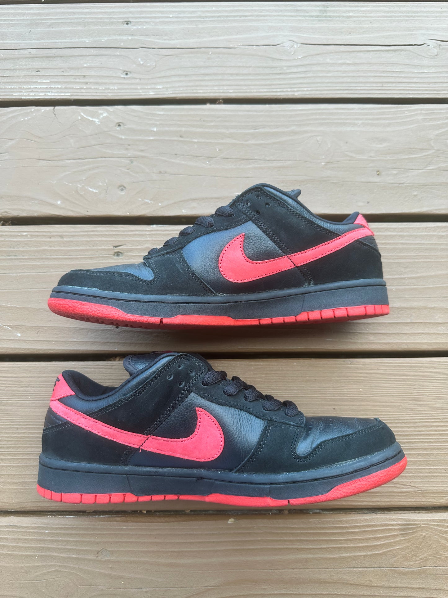 Size 9.5 - Nike Dunk Low Pro SB Vamp