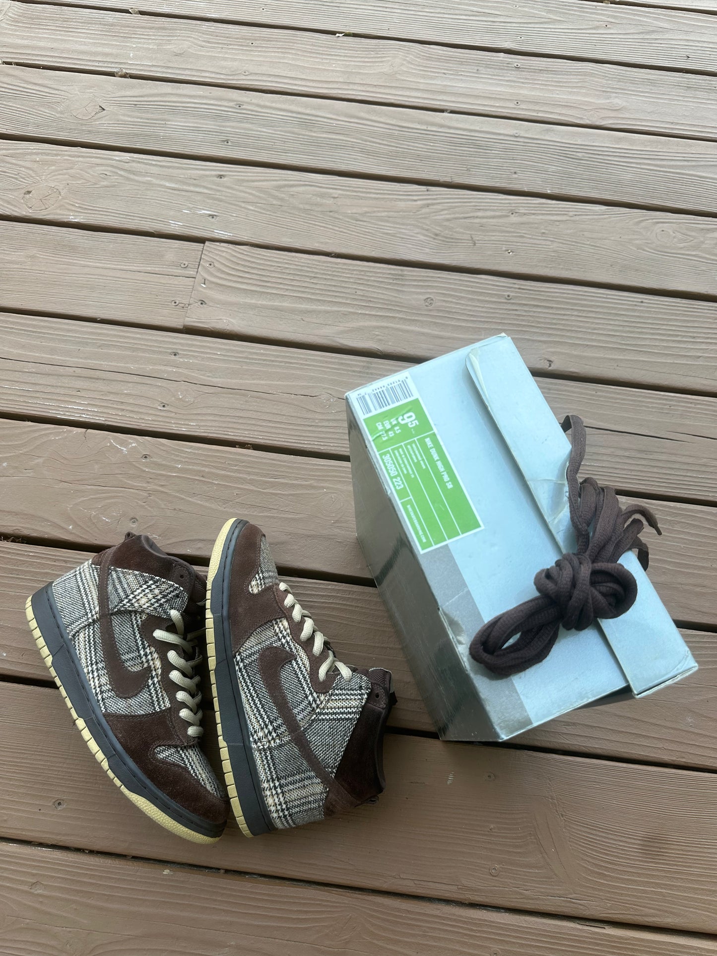 Size 9.5 - Nike Dunk High Pro SB Tweed