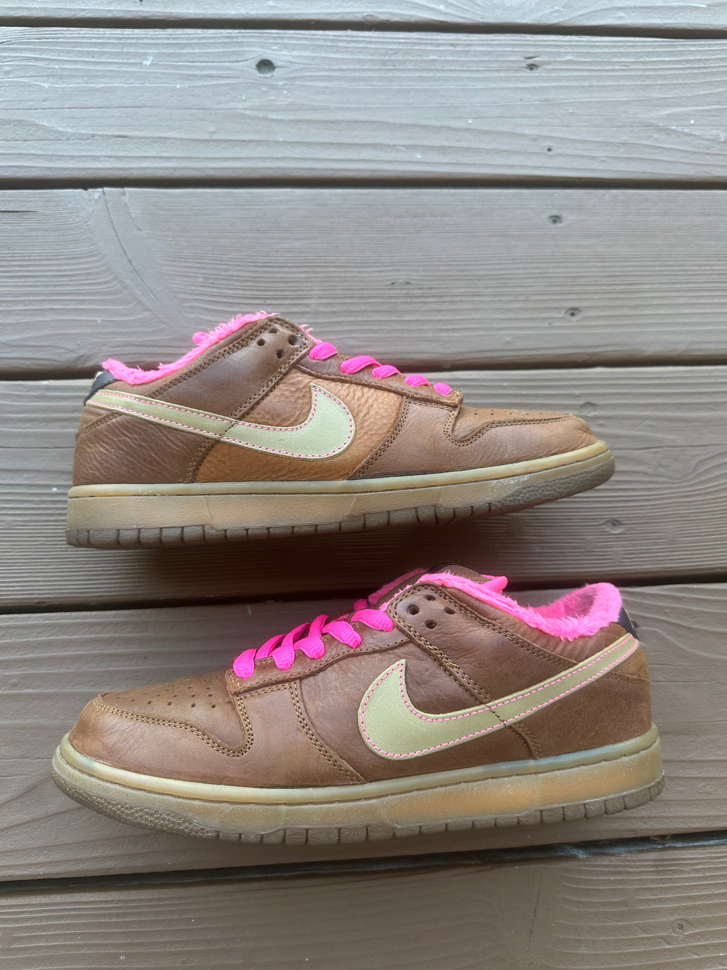 Size 9 - Nike Dunk Low Premium SB Gibson