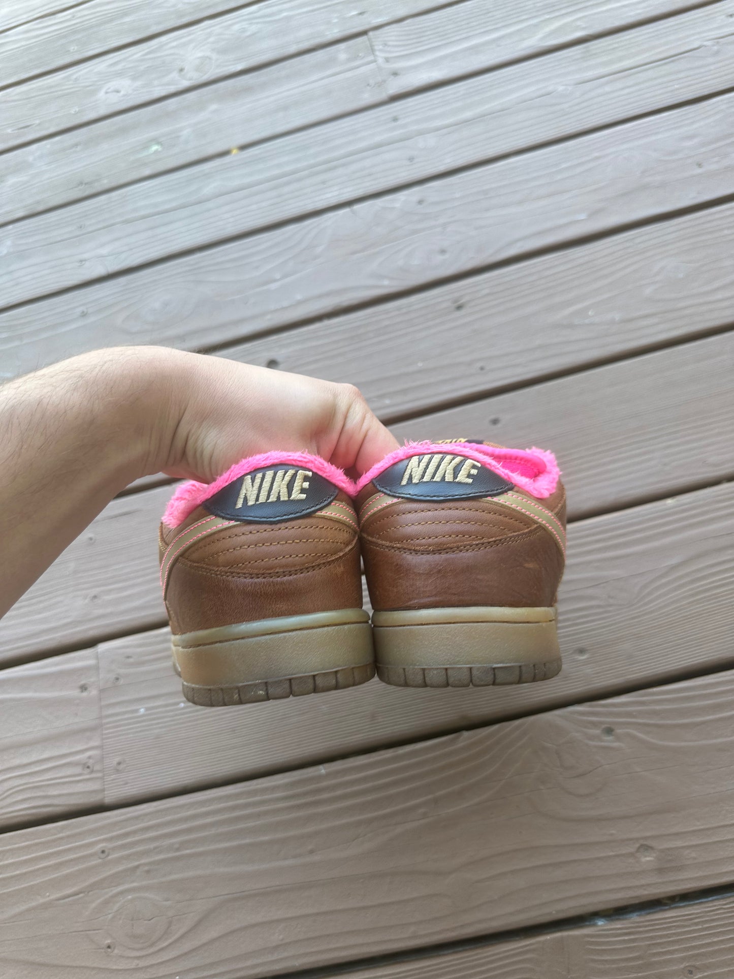 Size 9 - Nike Dunk Low Premium SB Gibson