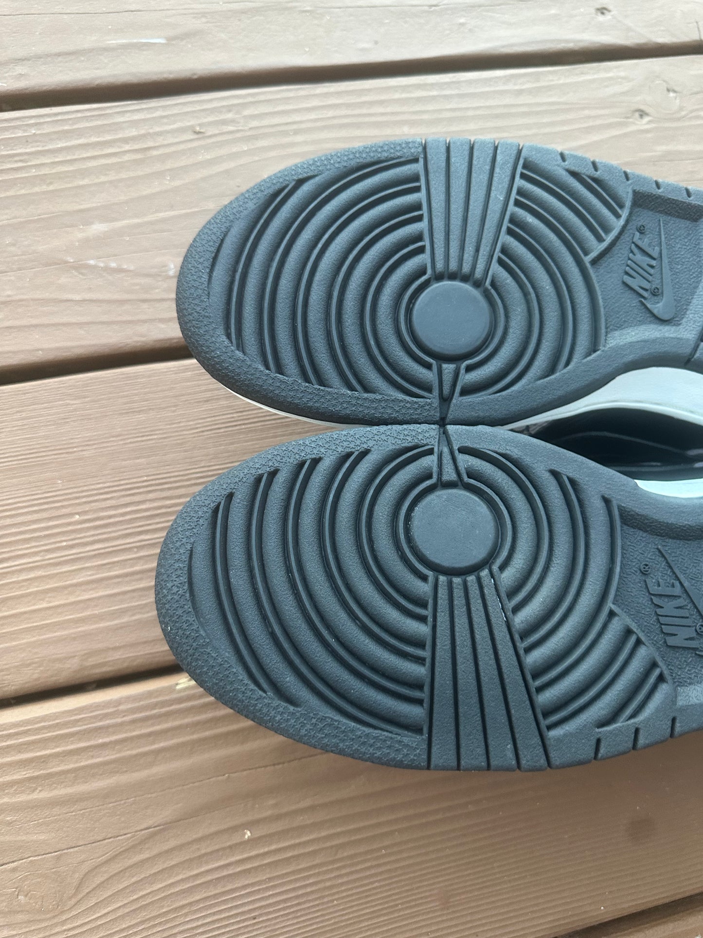 Size 9.5 - Supreme x Nike SB Dunk Low Pro Black Cement
