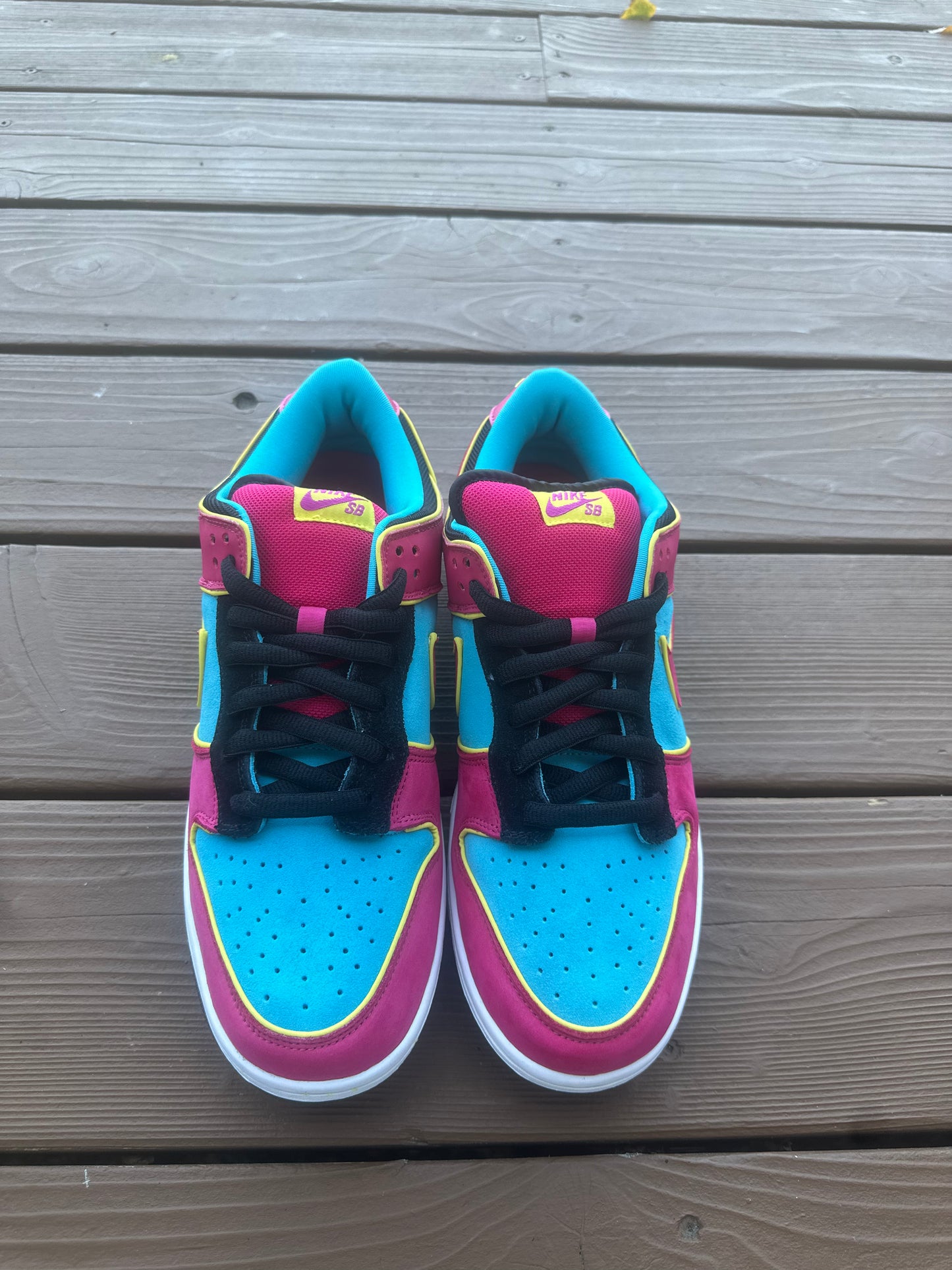Size 11 - Nike Dunk Low Pro SB Ms. Pacman