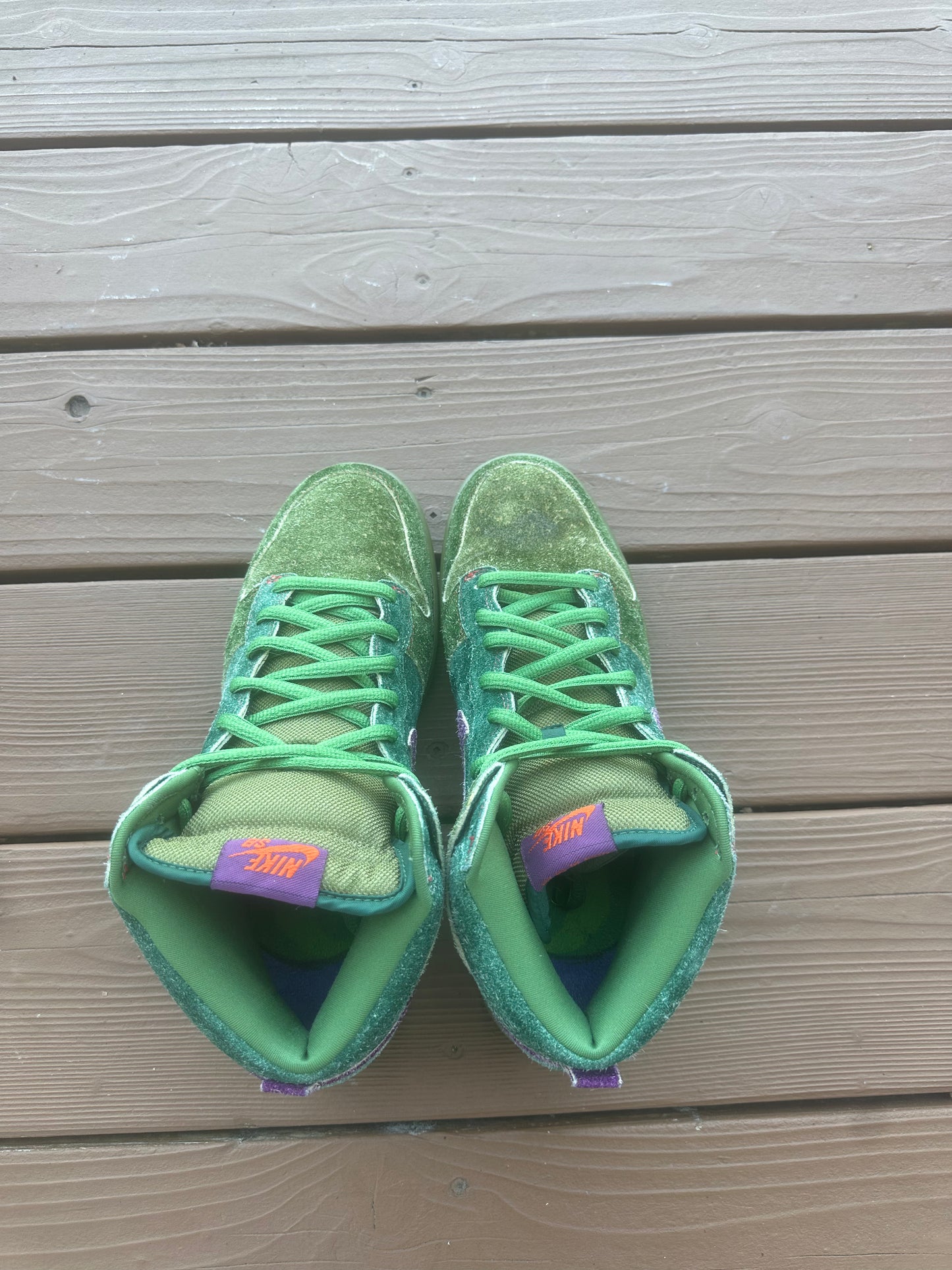 Size 10.5 - Nike Dunk High Premium SB Skunk