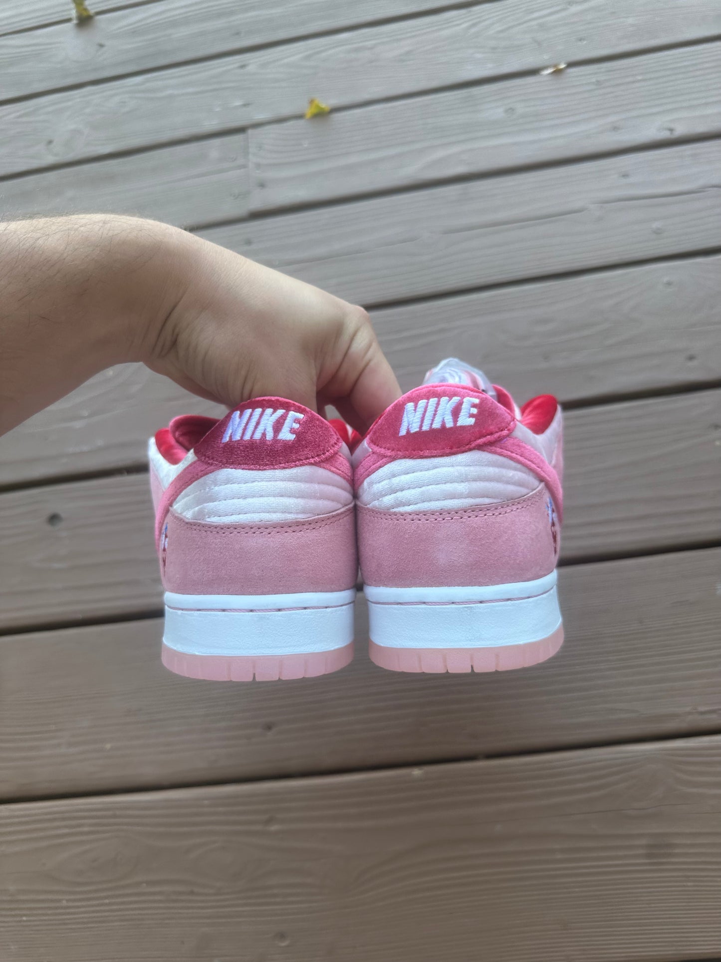Size 11 - StrangeLove x Dunk Low SB Valentine's Day Special Box