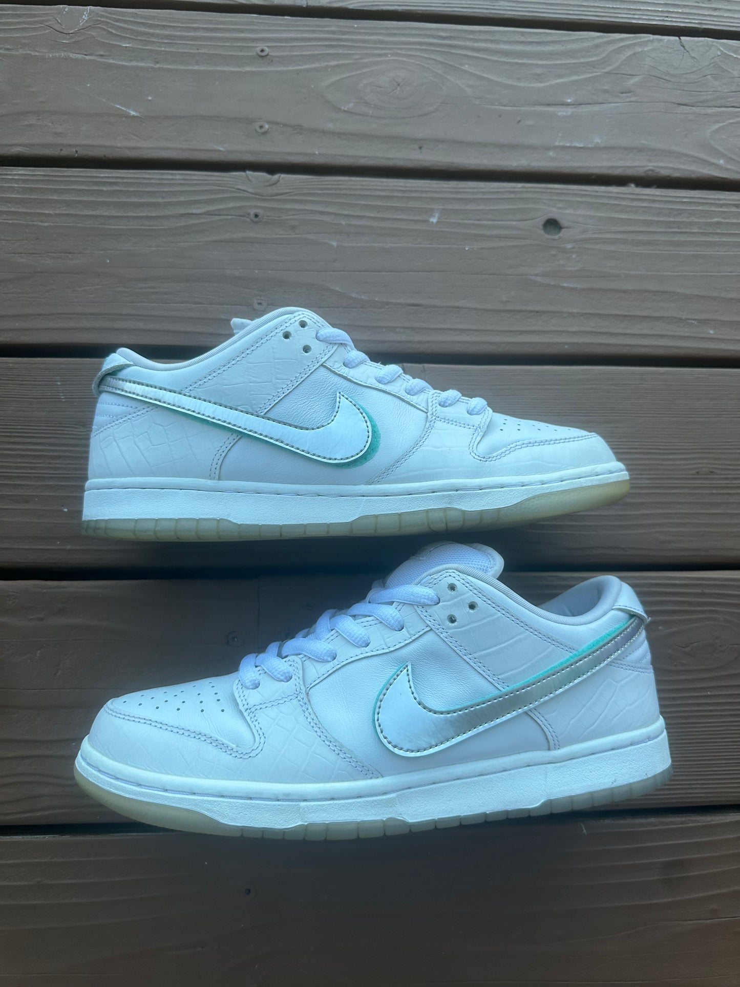 Size 10 - Diamond Supply Co. x Nike SB Dunk Low Pro White Diamond