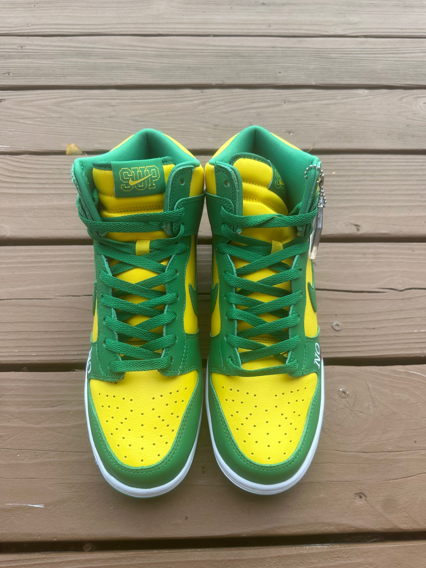 Size 9 - Supreme x Dunk High SB By Any Means - Brazil