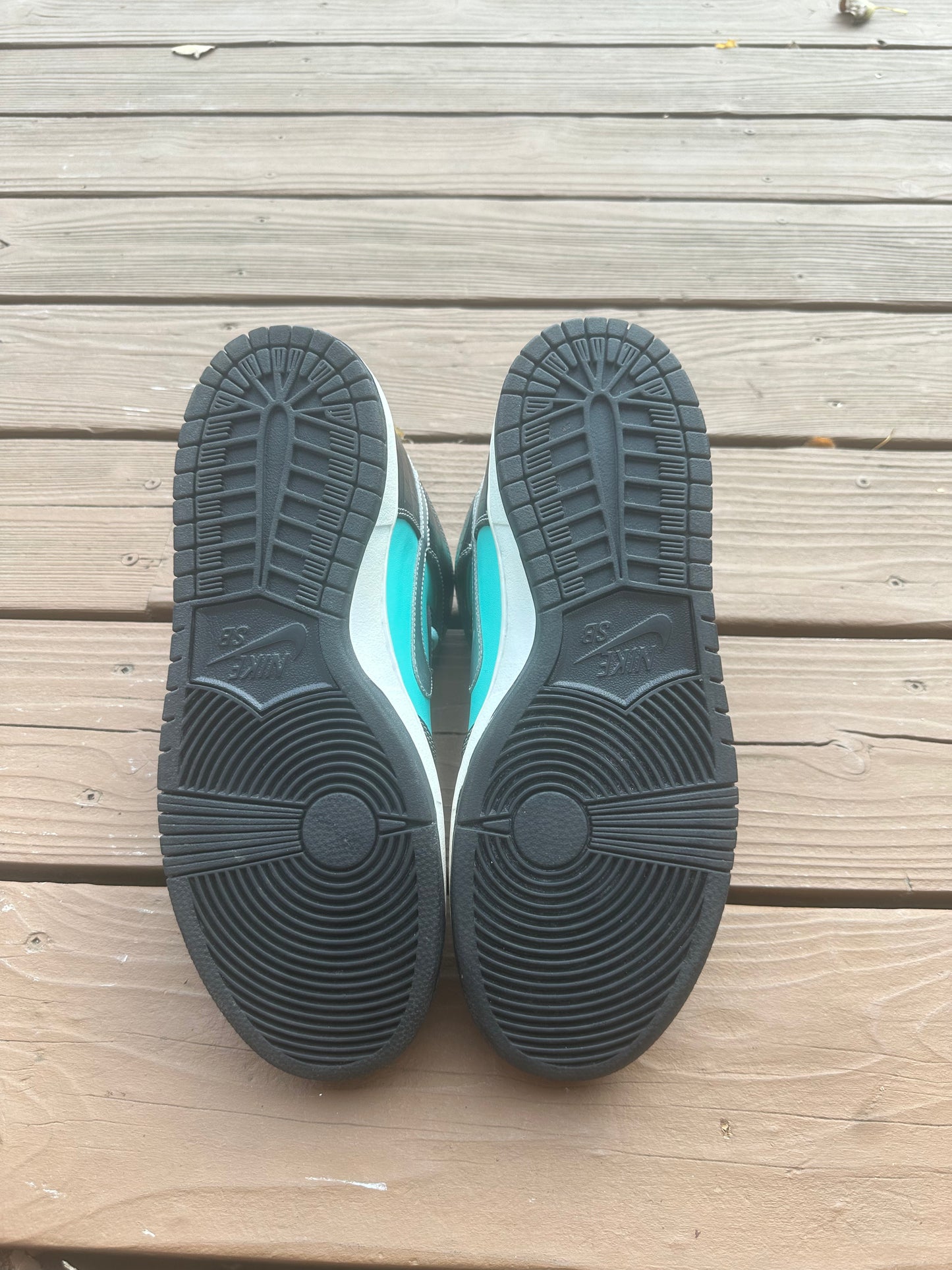 Size 9 - Diamond Supply Co. x Dunk High Premium SB Tiffany