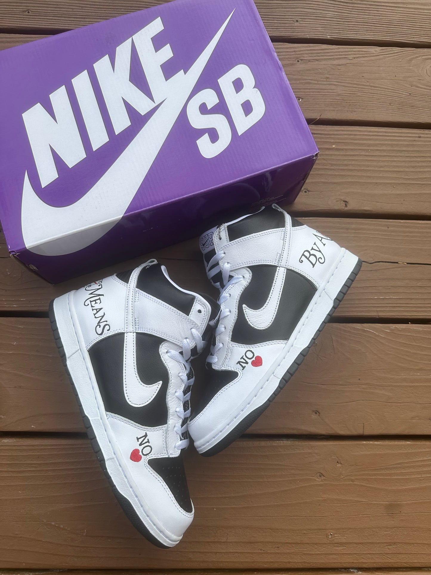 Size 9 - Supreme x Dunk High SB By Any Means - Stormtrooper