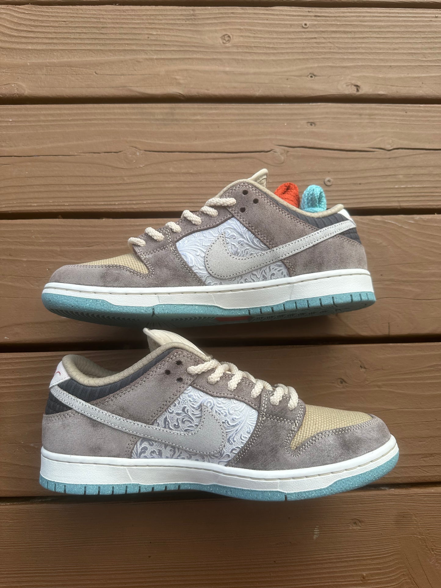 Size 10 - Nike SB Dunk Low Big Money Savings