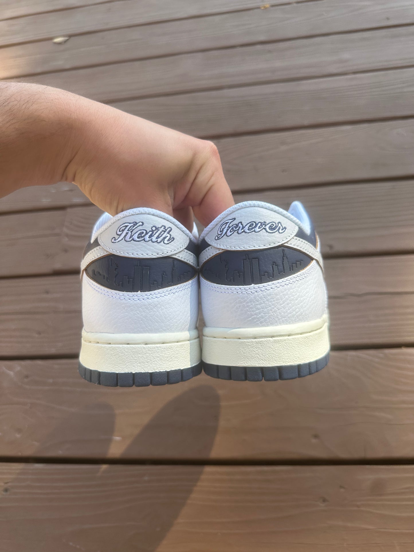 Size 9.5 - HUF x Nike SB Dunk Low 'New York'