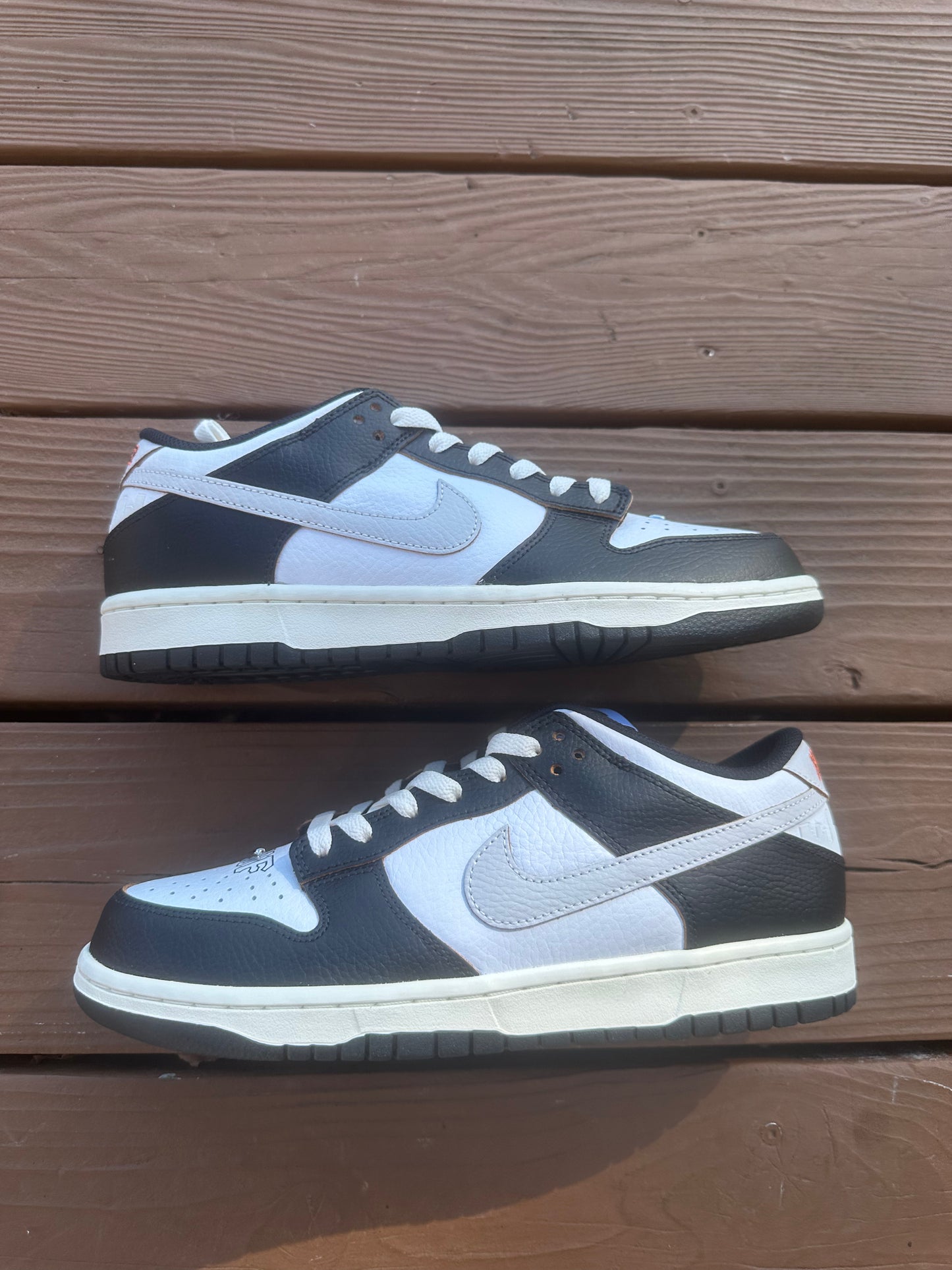 Size 9 - HUF x Nike SB Dunk Low 'San Francisco'