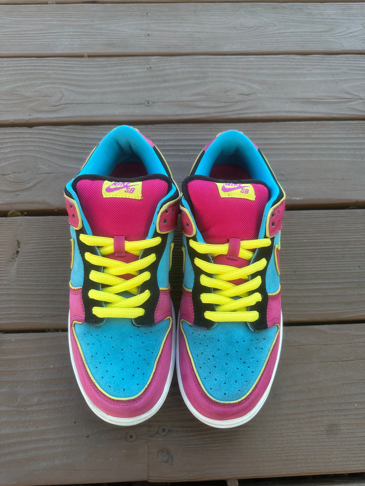 Size 9 - Nike Dunk Low Pro SB Ms. Pacman