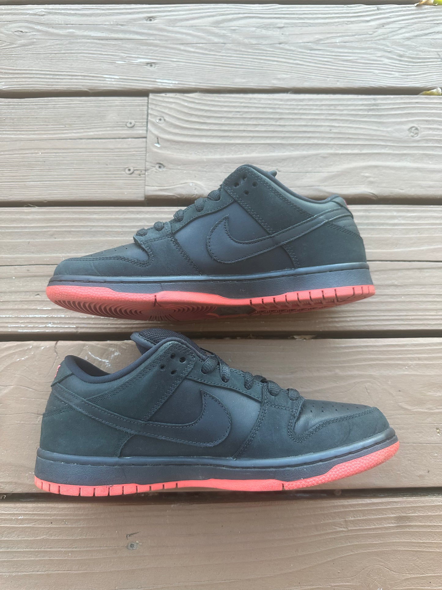 Size 8 - Jeff Staple x Nike SB Dunk Low TRD QS Black Pigeon