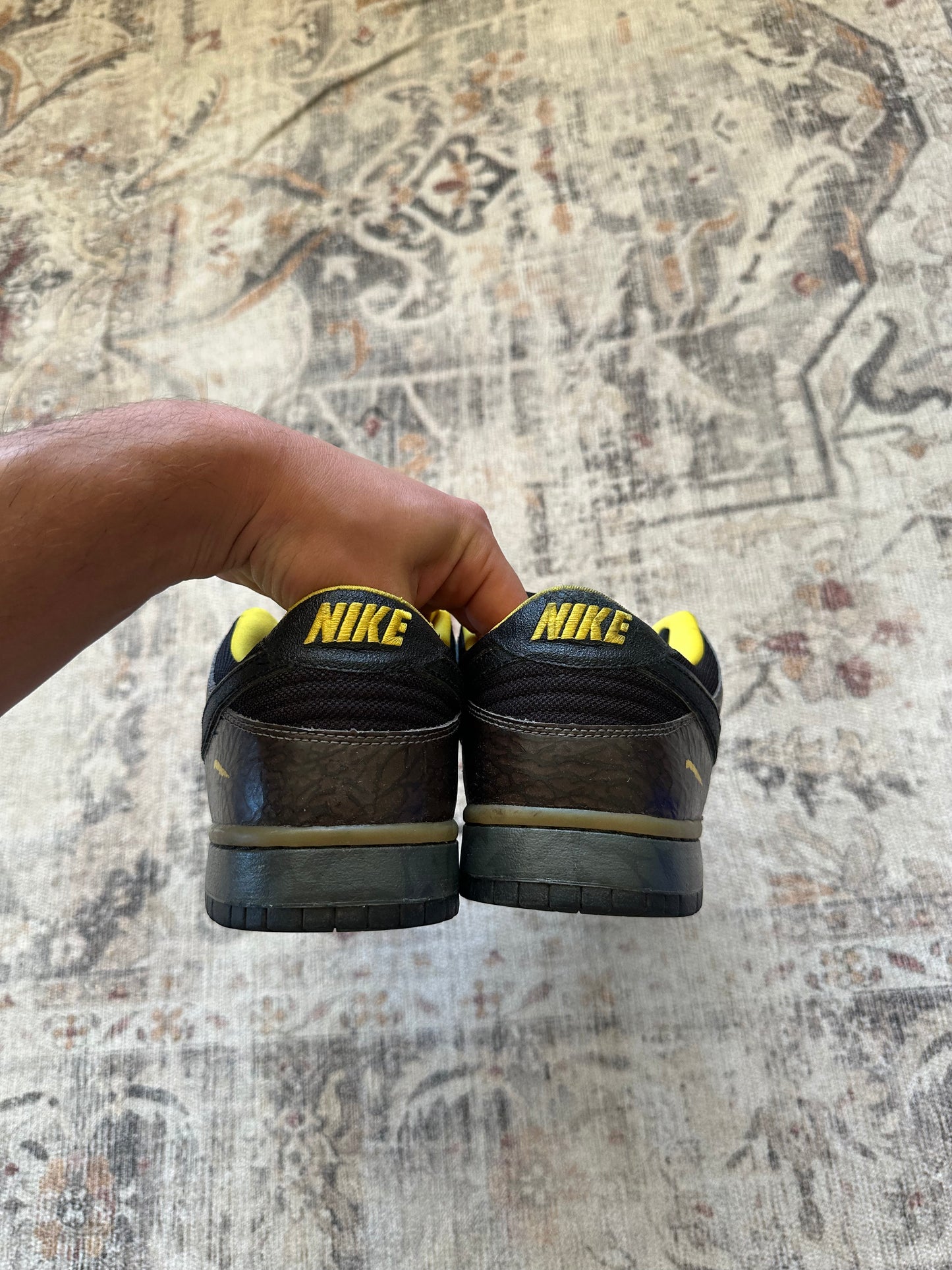 Size 10 - Nike Dunk Low Premium SB Yellow Curb