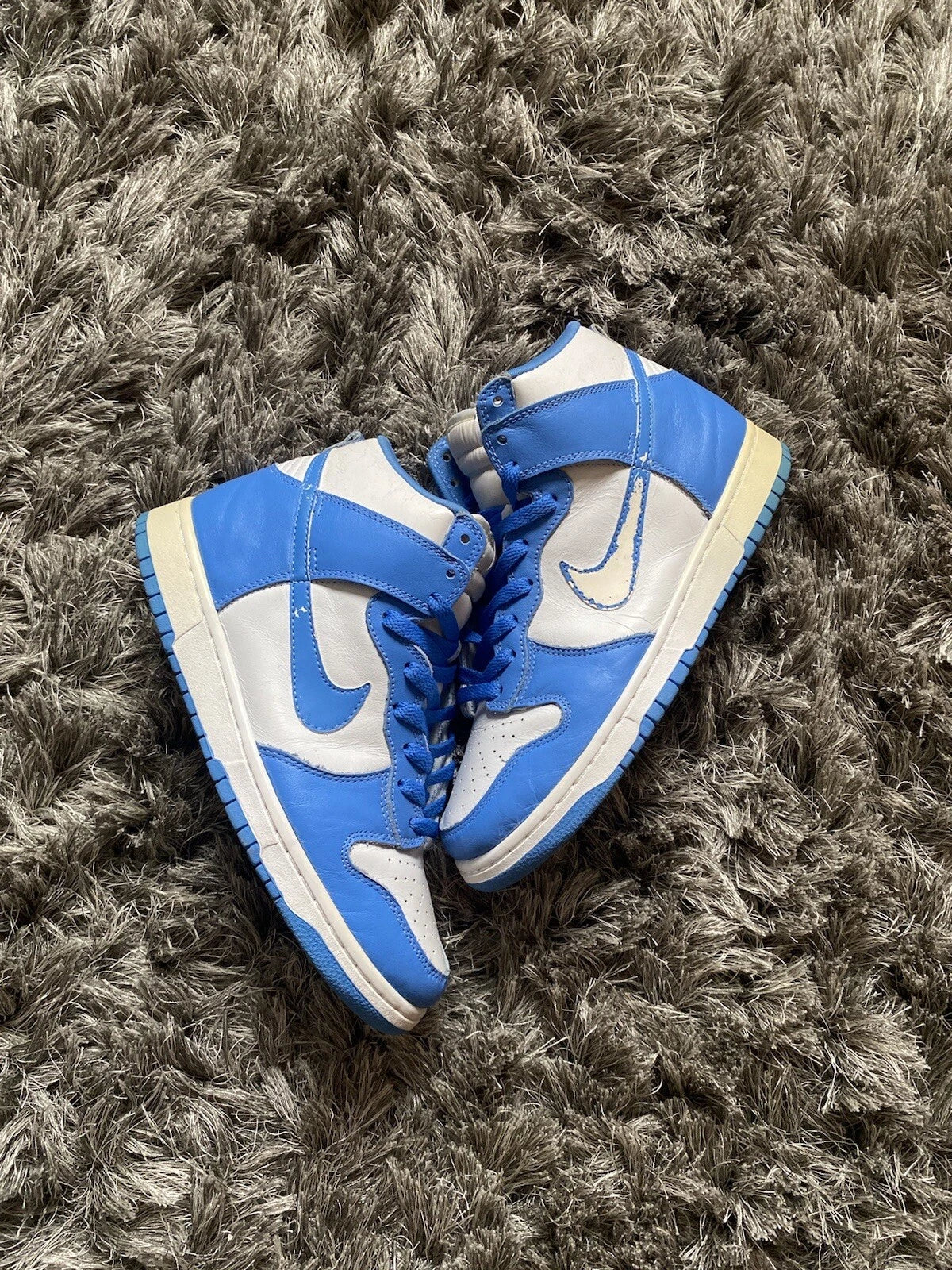 Size 9 - 1999 Nike Dunk High UNC