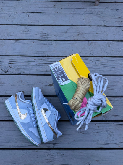 Size 11 - Sean Cliver x Nike SB Dunk Low Pro QS ‘Holiday Special’
