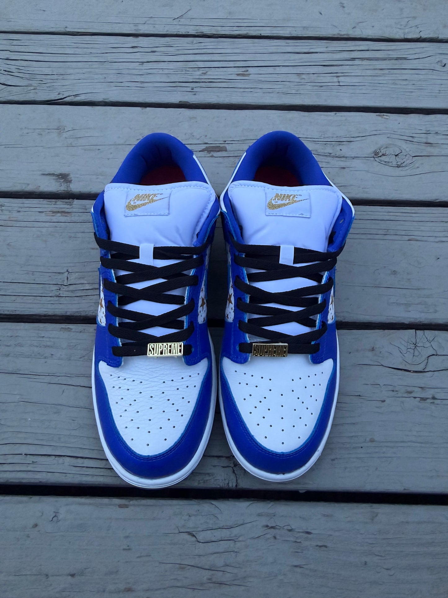 Size 10 - Supreme x Nike Dunk Low SB QS Hyper Royal