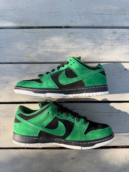 Size 8 - Nike Dunk Low Pro SB Green Lantern