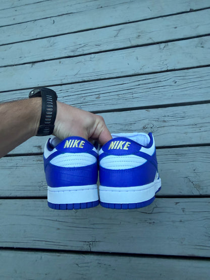 Size 10 - Supreme x Nike Dunk Low SB QS Hyper Royal