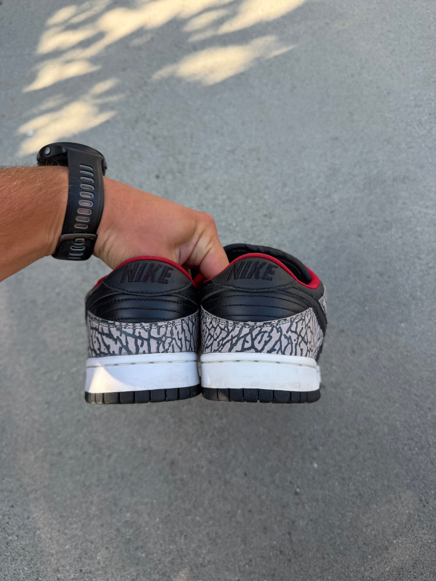 Size 9 - Supreme x Nike SB Dunk Low Pro Black Cement
