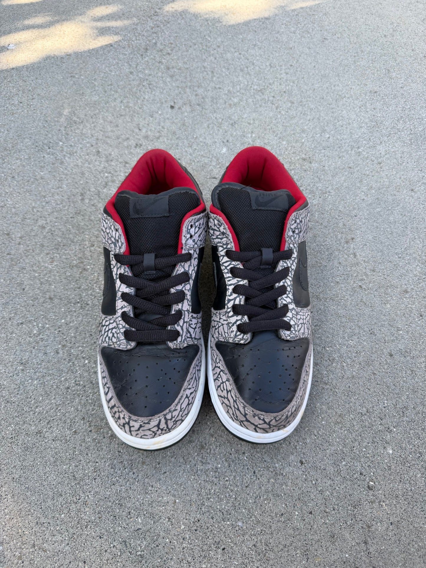 Size 9 - Supreme x Nike SB Dunk Low Pro Black Cement