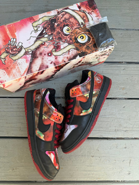 Size 9 - Nike Dunk Low Pro SB Pushead