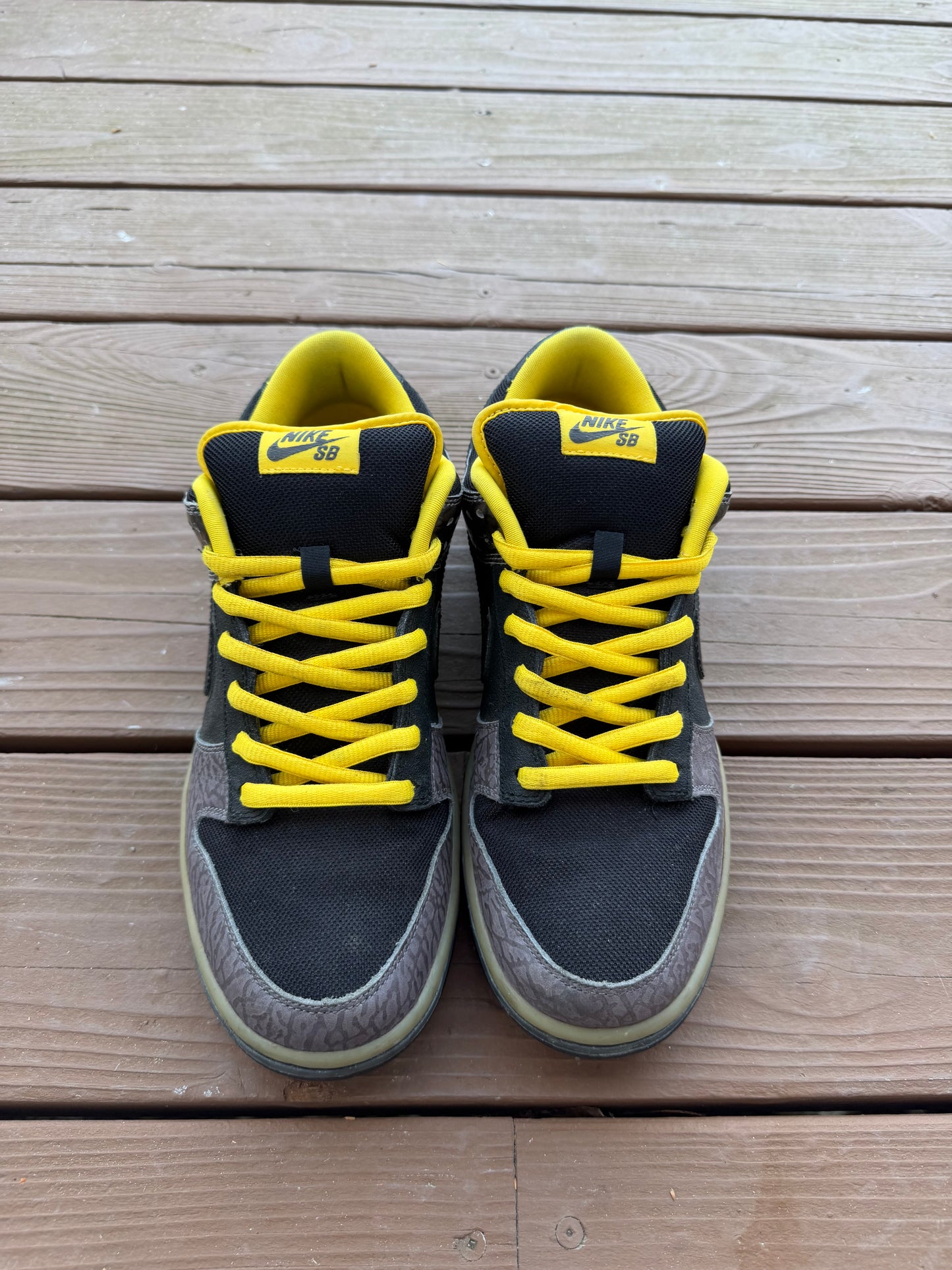 Size 10 - Nike Dunk Low Premium SB Yellow Curb