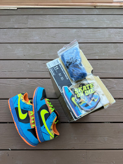 Size 11 - Nike Dunk Low Pro SB Skate or Die