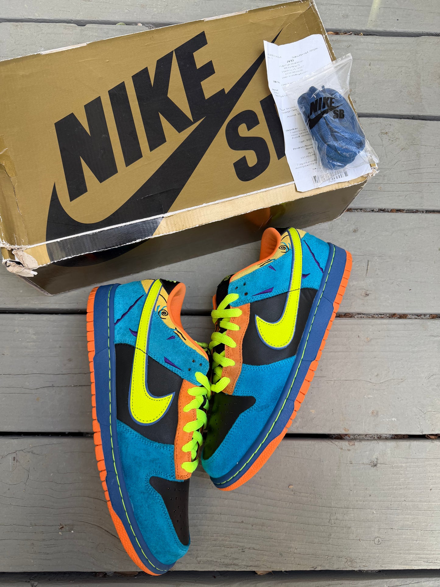 Size 10 - Nike Dunk Low Pro SB Skate or Die