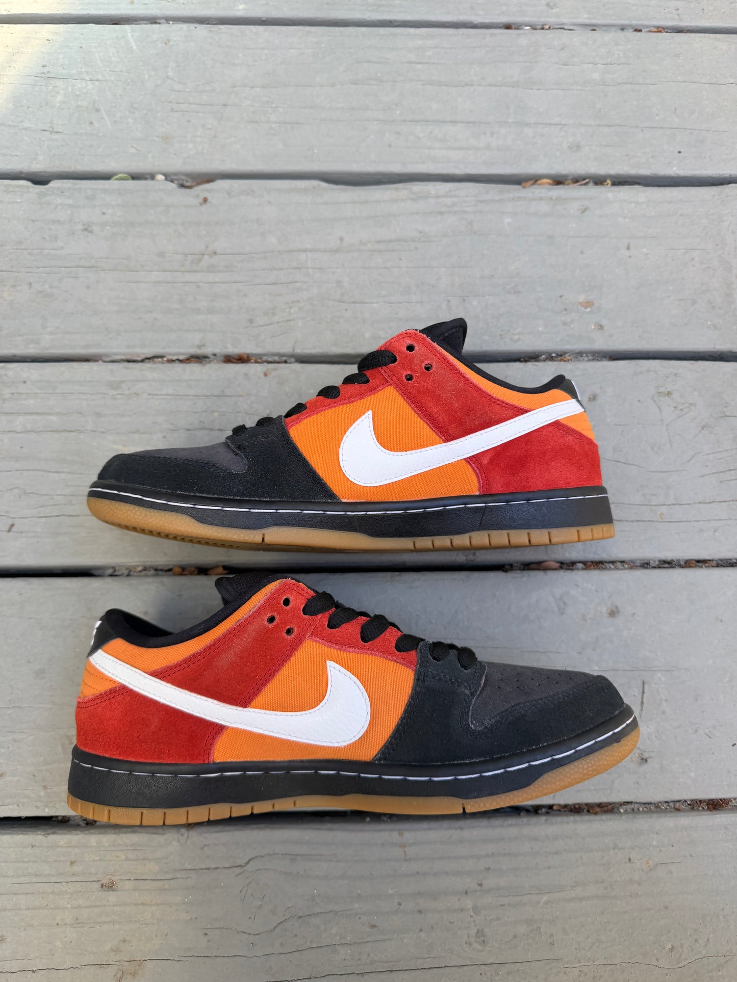 Size 9 - Nike Dunk Low Pro SB Reverse Raygun