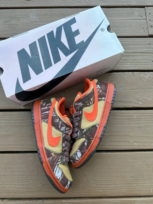 Size 9.5 - Nike Dunk Low Pro SB Reese Forbes Hunter